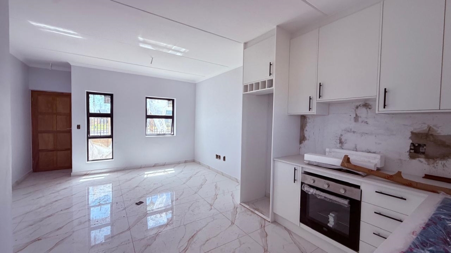 2 Bedroom Property for Sale in Epping Forest Western Cape